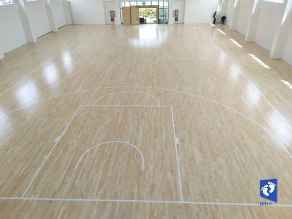 篮球场木地板如何养护和维修